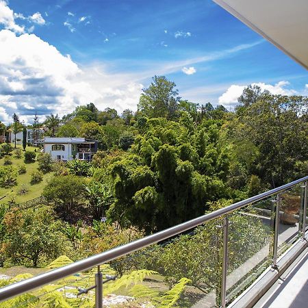 Hotel Hevilat Paraiso De Oriente リオネグロ エクステリア 写真